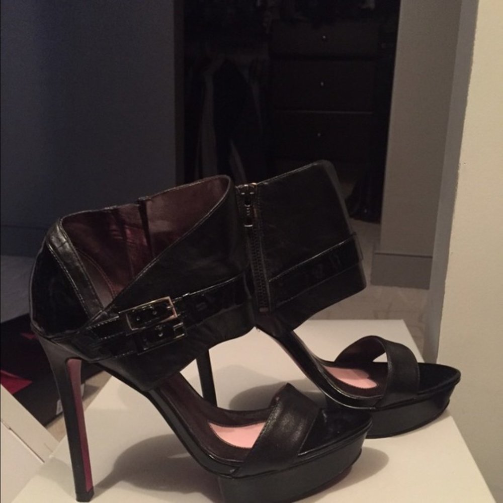 Paris Hilton Sexy Black Platform Heels